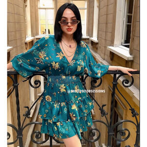 ZARA Green Satin V-Neck Mini Dress NWT | Long Sleeve Ruffle Hem (S, M)